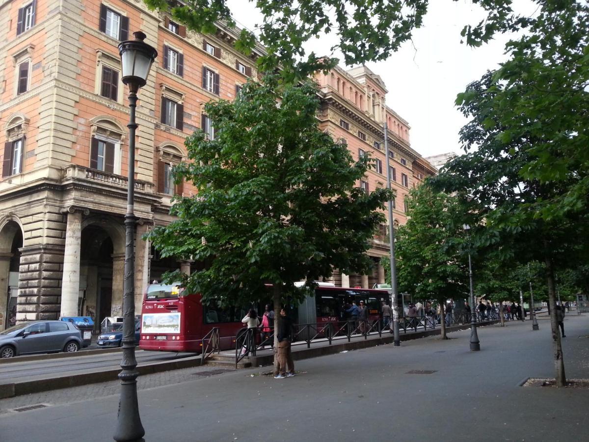 Bed And Breakfast Piazza Vittorio87, Rome